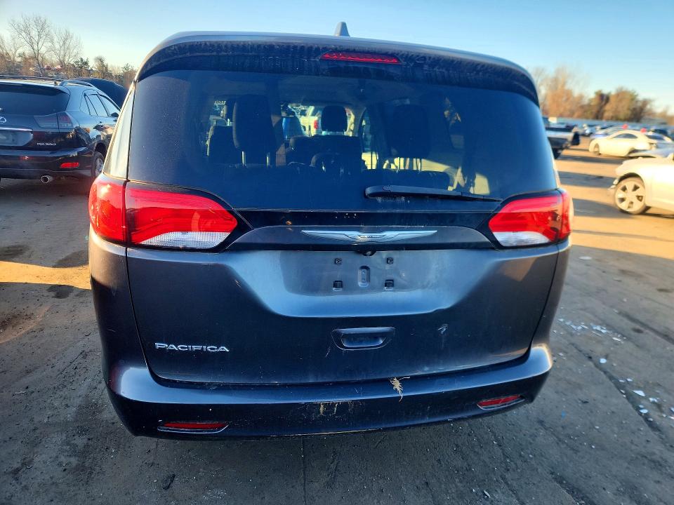 2017 Chrysler Pacifica მანქანა იყიდება აუქციონზე, vin: 2C4RC1CGXHR565967, აუქციონის ნომერი: 45986186