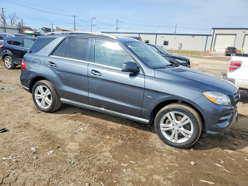 2012 Mercedes-benz Ml მანქანა იყიდება აუქციონზე, vin: 4JGDA5HB4CA031716, აუქციონის ნომერი: 47461546