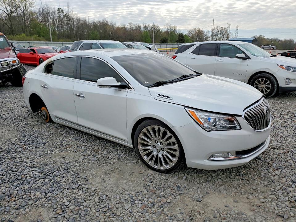 46648816 :رقم المزاد ، 1G4GF5G32GF175654 vin ، 2016 Buick Lacrosse مزاد بيع
