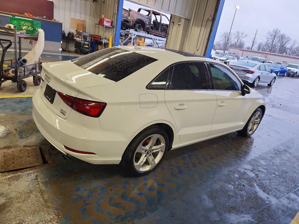 Aukcja sprzedaży 2017 Audi A3, vin: WAUB8GFF0H1030611, numer aukcji: 45500696
