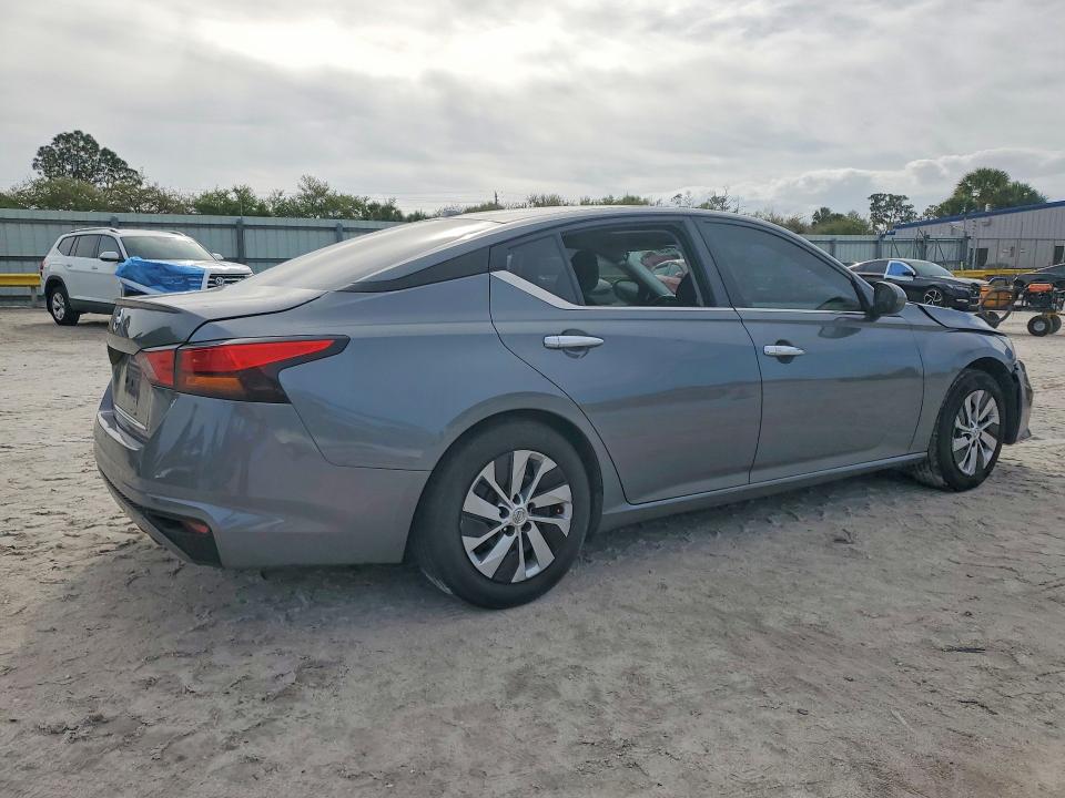 Продаж на аукціоні авто 2020 Nissan Altima, vin: 1N4BL4BV2LC210527, номер лоту: 46281426