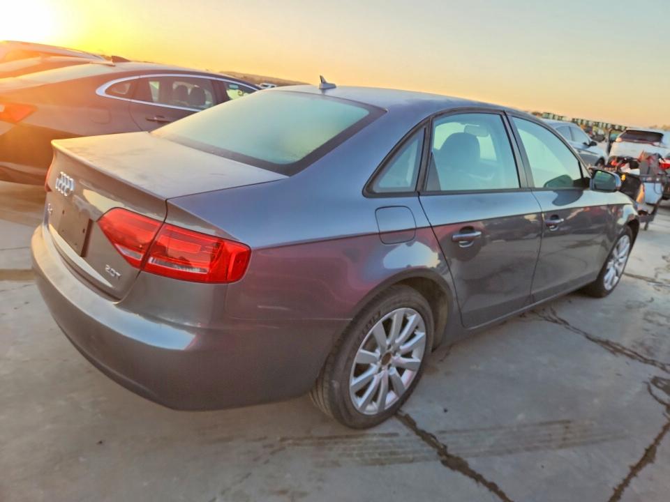 Продажа на аукционе авто 2012 Audi A4, vin: WAUAFAFL9CN020200, номер лота: 46319346