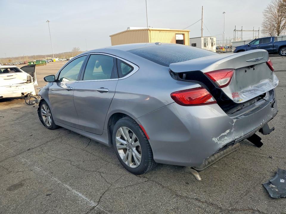 48182416 :رقم المزاد ، 1C3CCCABXFN701456 vin ، 2015 Chrysler 200 مزاد بيع
