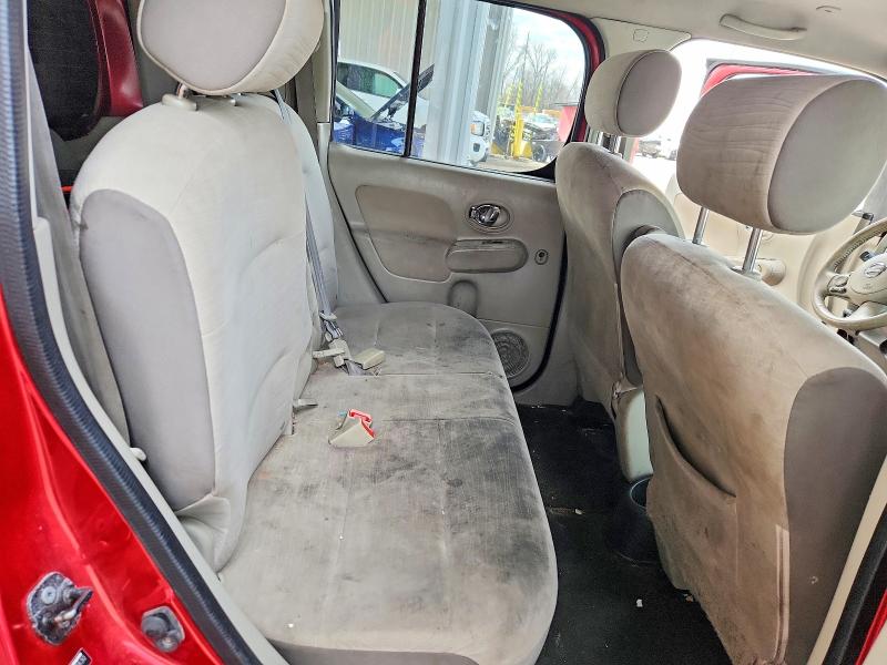 46511606 :رقم المزاد ، JN8AZ2KR7AT157630 vin ، 2010 Nissan Cube مزاد بيع