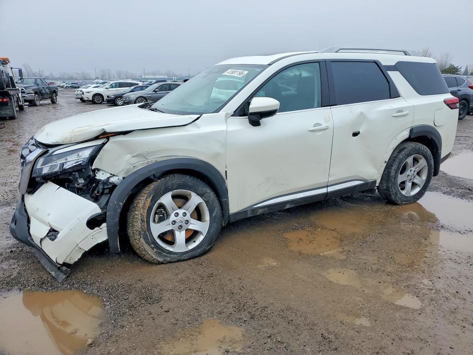 41881196 :رقم المزاد ، 5N1DR3DFXRC207204 vin ، 2024 Nissan Pathfinder مزاد بيع