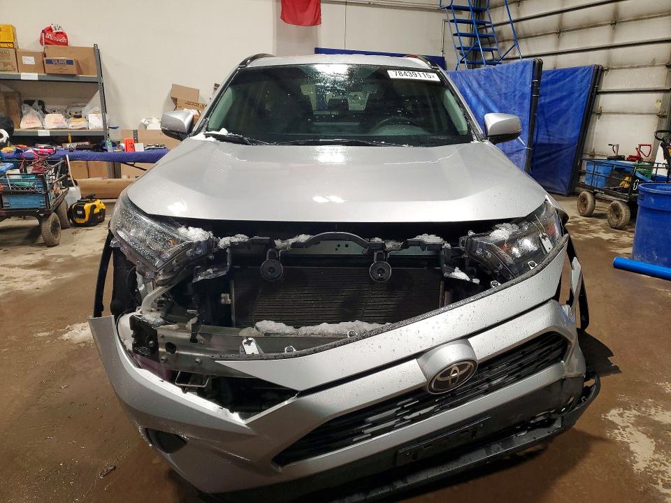 Продажа на аукционе авто 2019 Toyota Rav4, vin: 2T3Z1RFV2KW010264, номер лота: 78439115