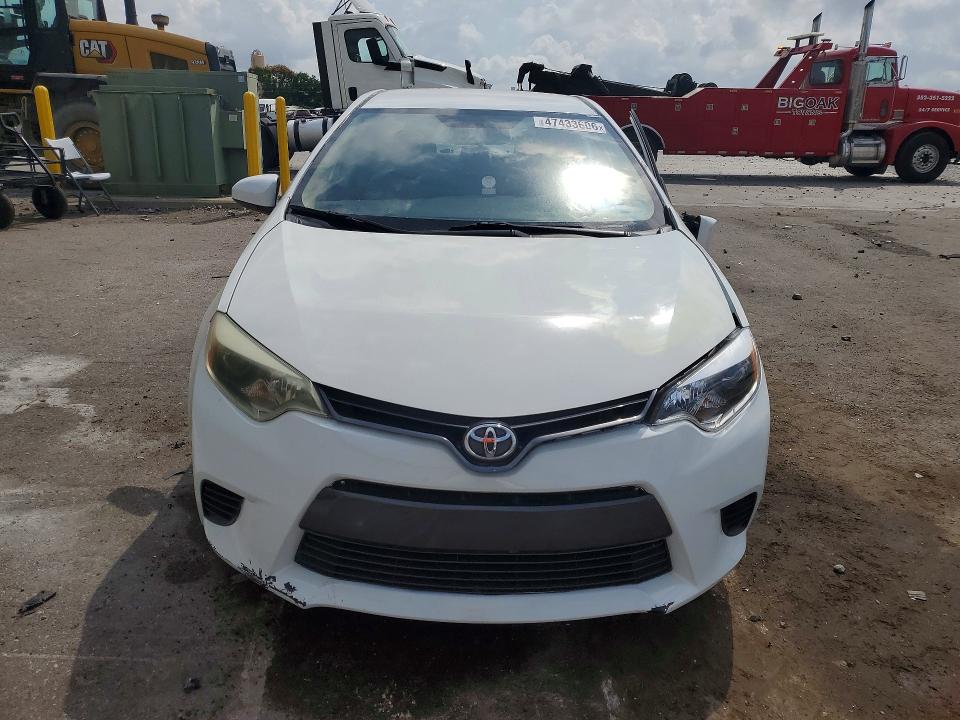 47433606 :رقم المزاد ، 5YFBURHE0FP287128 vin ، 2015 Toyota Corolla مزاد بيع