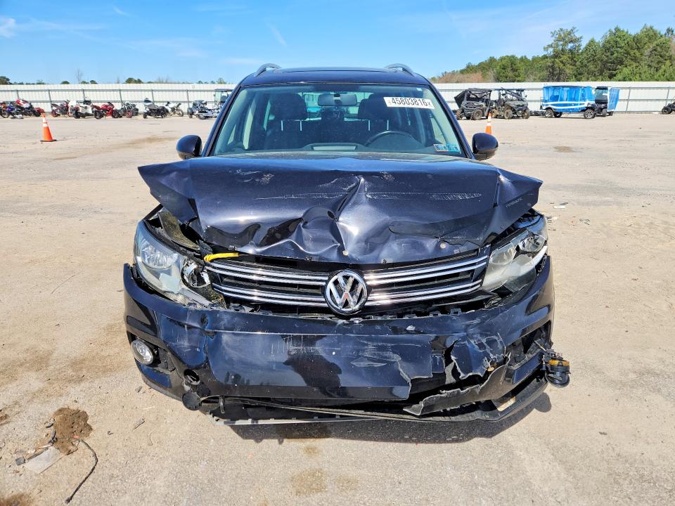Aukcja sprzedaży 2015 Volkswagen Tiguan, vin: WVGBV7AX0FW596940, numer aukcji: 45803816
