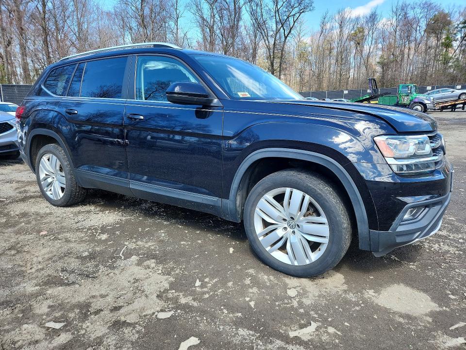 46617196 :رقم المزاد ، 1V2WR2CA8KC603374 vin ، 2019 Volkswagen Atlas مزاد بيع