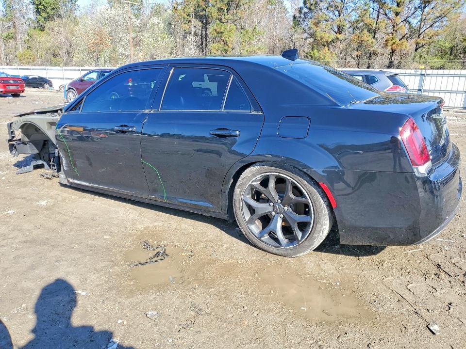 45690166 :رقم المزاد ، 2C3CCABG2MH523529 vin ، 2021 Chrysler 300 مزاد بيع