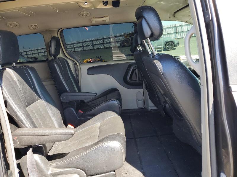 45666586 :رقم المزاد ، 2C4RC1BGXFR553199 vin ، 2015 Chrysler Town & Country مزاد بيع