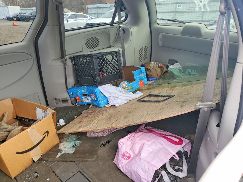 79281405 :رقم المزاد ، 2C4GP54L45R383952 vin ، 2005 Chrysler Town & Country مزاد بيع
