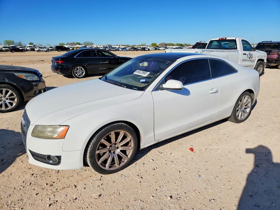 Продажа на аукционе авто 2011 Audi A5, vin: WAURFAFR0BA086017, номер лота: 46022666