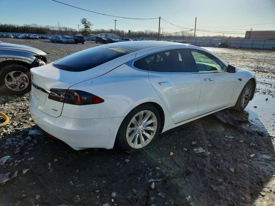 Продажа на аукционе авто 2017 Tesla Model S, vin: 5YJSA1E27HF192455, номер лота: 47172386