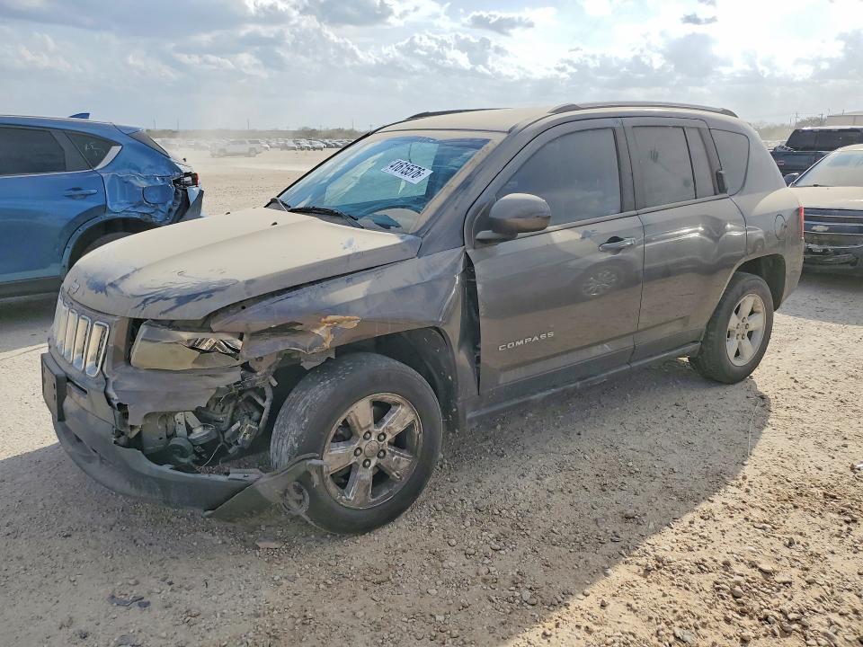 Продажа на аукционе авто 2016 Jeep Compass, vin: 1C4NJCEA5GD715221, номер лота: 41615576