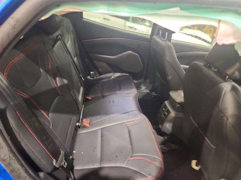 41910976 :رقم المزاد ، 3FMTK3SU3SMA32767 vin ، 2025 Ford Mustang Mach-e مزاد بيع