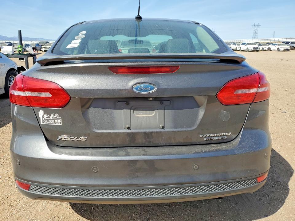 2015 Ford Focus მანქანა იყიდება აუქციონზე, vin: 1FADP3J25FL323603, აუქციონის ნომერი: 46593496