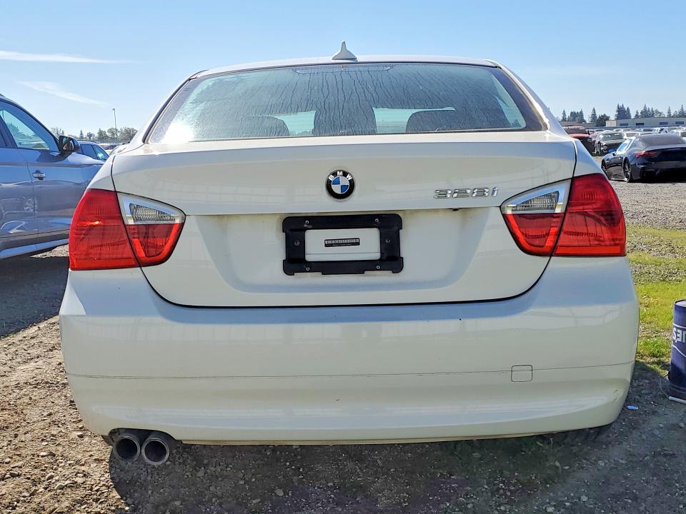 Продаж на аукціоні авто 2008 Bmw 328, vin: WBAVC53528FZ89667, номер лоту: 45823896