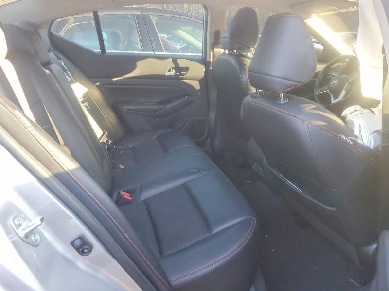 79930715 :رقم المزاد ، 1N4BL4CV2PN398202 vin ، 2023 Nissan Altima مزاد بيع