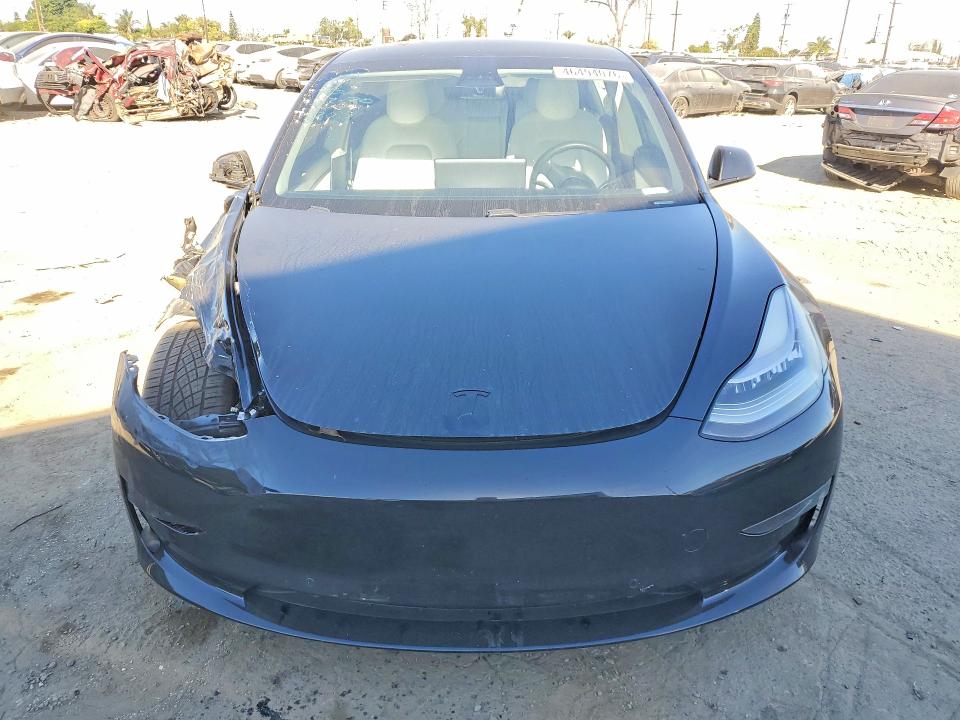 46494076 :رقم المزاد ، 5YJ3E1EB4MF852745 vin ، 2021 Tesla Model 3 مزاد بيع