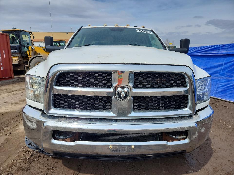 46652166 :رقم المزاد ، 3C63R3DL3EG233101 vin ، 2014 Ram 3500 مزاد بيع