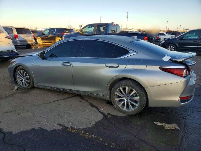 41974306 :رقم المزاد ، 58ADA1C13MU012218 vin ، 2021 Lexus Es 300h مزاد بيع
