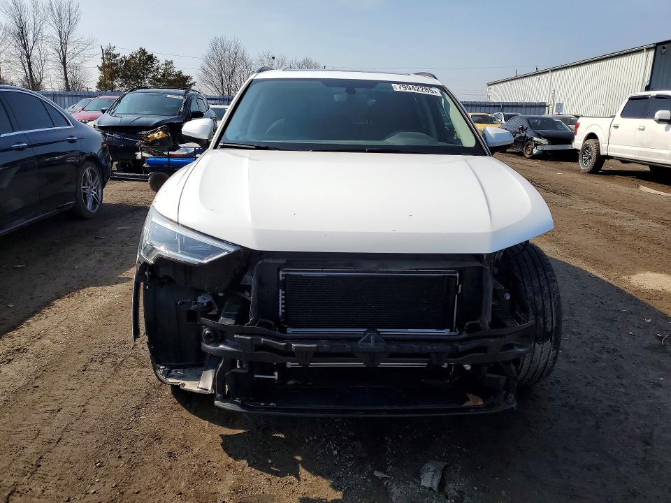 2019 Audi Q3 მანქანა იყიდება აუქციონზე, vin: WA1AECF34K1085134, აუქციონის ნომერი: 79942285