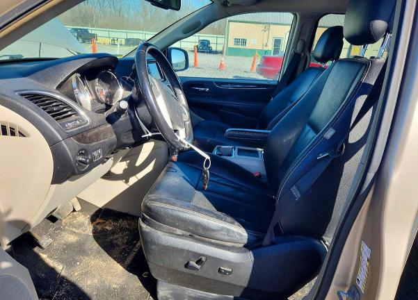 Продаж на аукціоні авто 2015 Chrysler Town & Country, vin: 2C4RC1BG2FR644466, номер лоту: 79177975