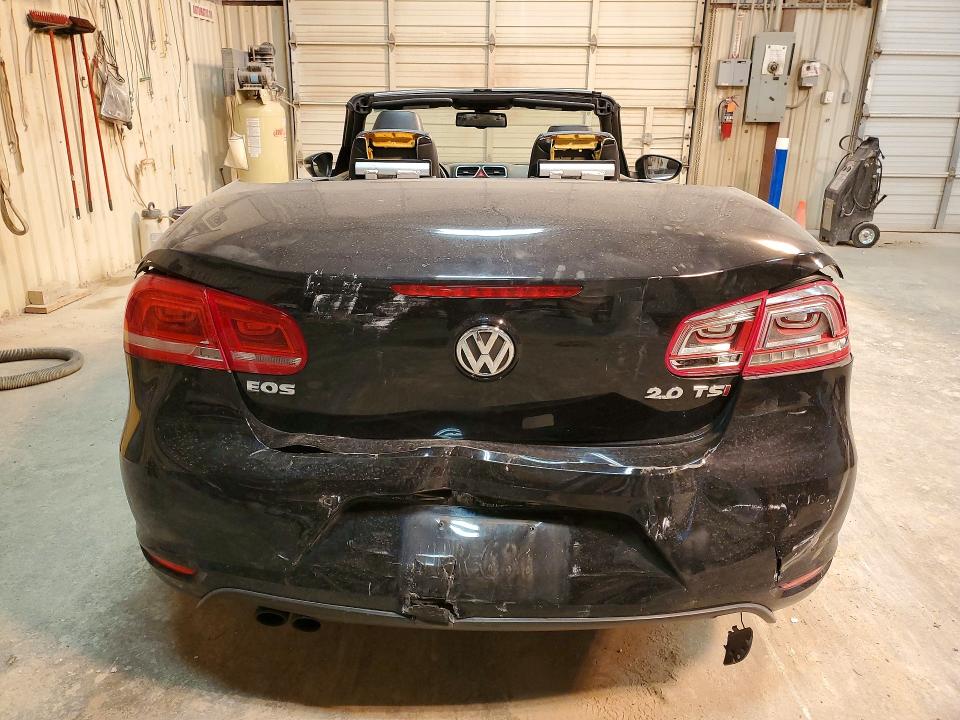 2015 Volkswagen Eos მანქანა იყიდება აუქციონზე, vin: WVWFW8AH5FV002043, აუქციონის ნომერი: 41926496