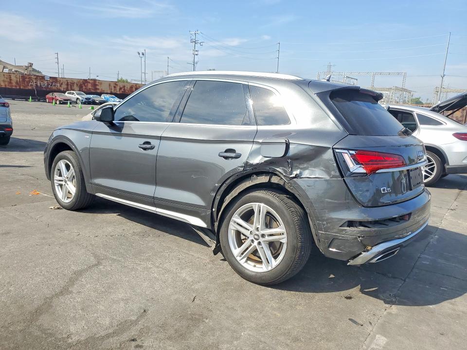 47623456 :رقم المزاد ، WA1G2AFY4M2040579 vin ، 2021 Audi Q5 E مزاد بيع