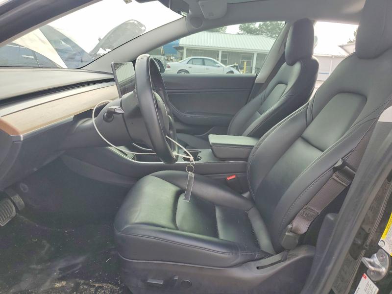 78166465 :رقم المزاد ، 5YJ3E1EA7JF033800 vin ، 2018 Tesla Model 3 مزاد بيع