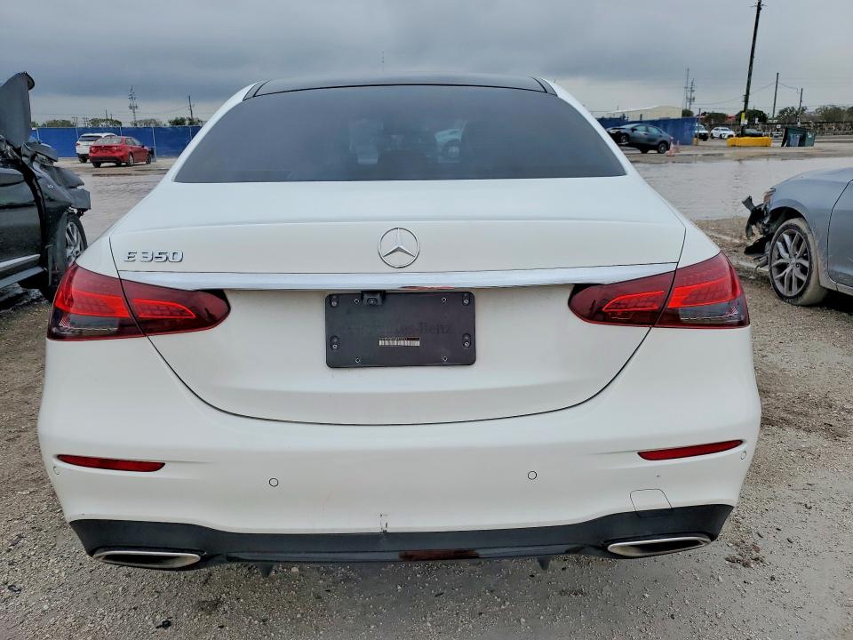 2021 Mercedes-benz E მანქანა იყიდება აუქციონზე, vin: W1KZF8DBXMA920742, აუქციონის ნომერი: 46435346