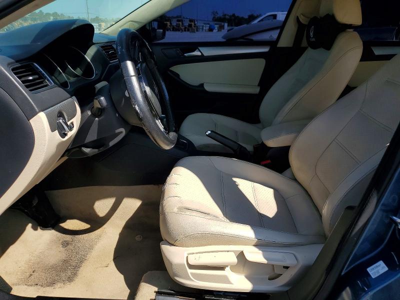 47814876 :رقم المزاد ، 3VWD07AJ4FM244979 vin ، 2015 Volkswagen Jetta مزاد بيع
