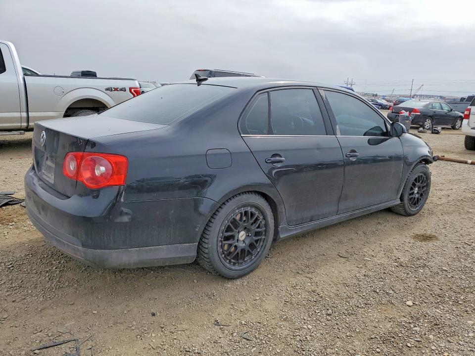 47720486 :رقم المزاد ، 3VWWJ71K07M086057 vin ، 2007 Volkswagen Jetta مزاد بيع