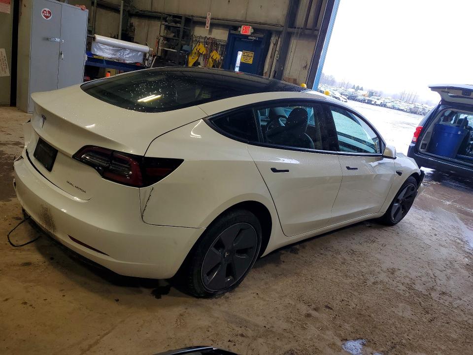 2022 Tesla Model 3 მანქანა იყიდება აუქციონზე, vin: 5YJ3E1EB9NF240848, აუქციონის ნომერი: 77223705