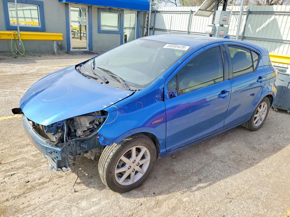 2015 Toyota Prius C მანქანა იყიდება აუქციონზე, vin: JTDKDTB39F1579143, აუქციონის ნომერი: 48068426