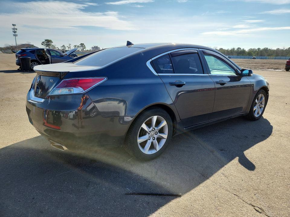 47401486 :رقم المزاد ، 19UUA8F50DA008326 vin ، 2013 Acura Tl مزاد بيع