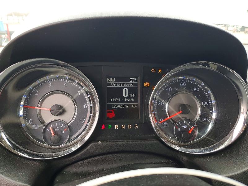 45550546 :رقم المزاد ، 2C4RC1BG8ER433965 vin ، 2014 Chrysler Town & Country مزاد بيع
