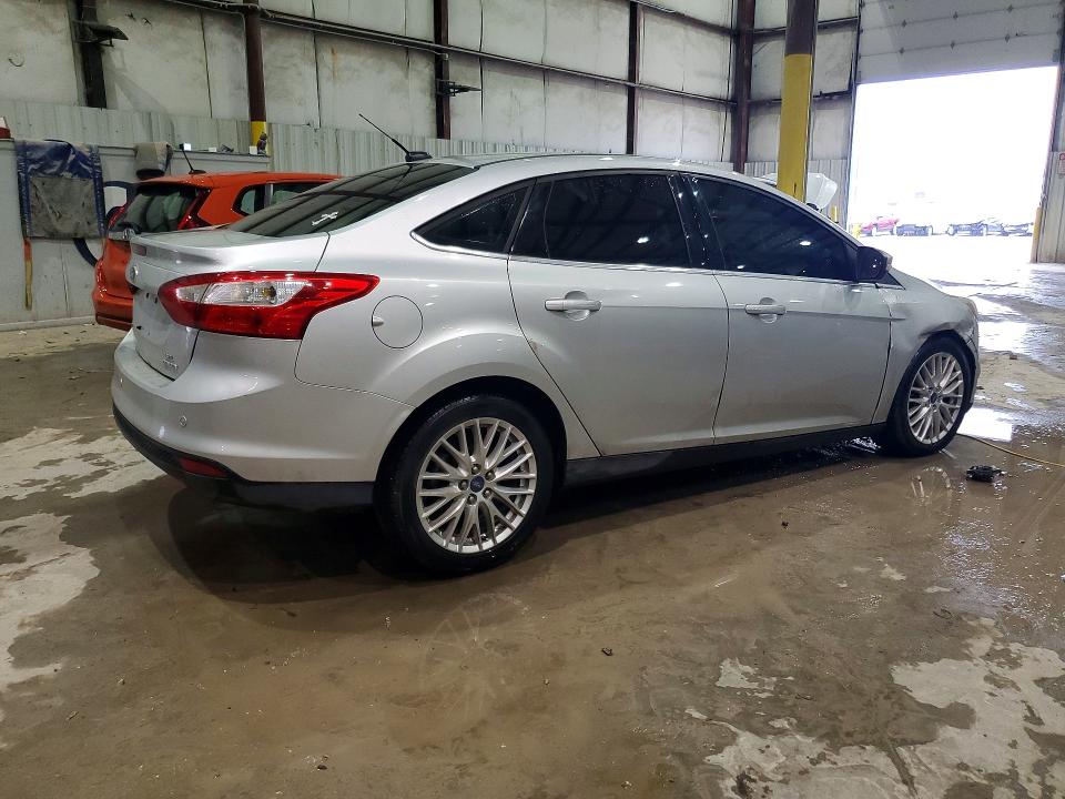 79617125 :رقم المزاد ، 1FAHP3H24CL434369 vin ، 2012 Ford Focus مزاد بيع