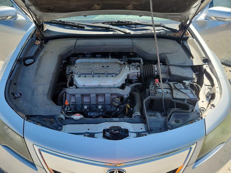 47026806 :رقم المزاد ، 19UUA8F54DA003582 vin ، 2013 Acura Tl مزاد بيع