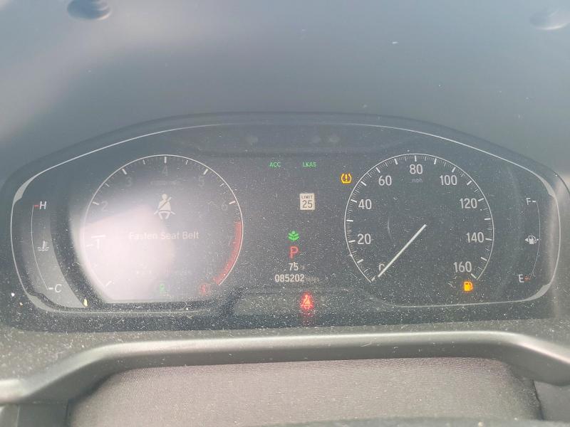 41989846 :رقم المزاد ، 1HGCV1F13JA072733 vin ، 2018 Honda Accord مزاد بيع