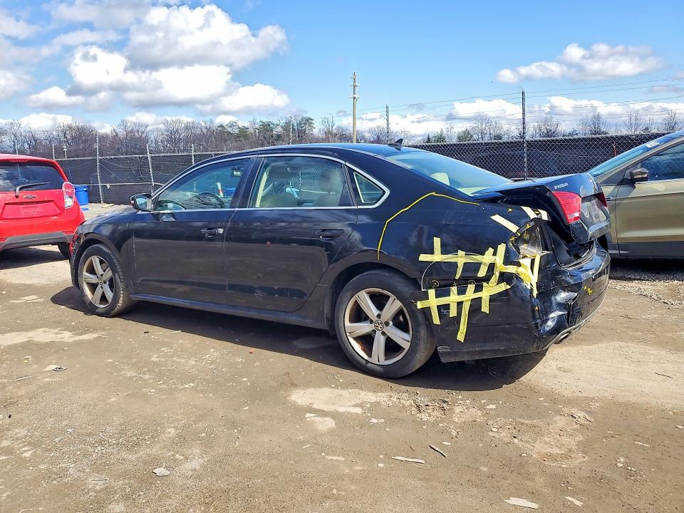 2013 Volkswagen Passat მანქანა იყიდება აუქციონზე, vin: 1VWBP7A39DC006287, აუქციონის ნომერი: 46916566