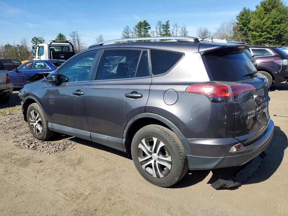 47004546 :رقم المزاد ، 2T3BFREVXHW638165 vin ، 2017 Toyota Rav4 مزاد بيع