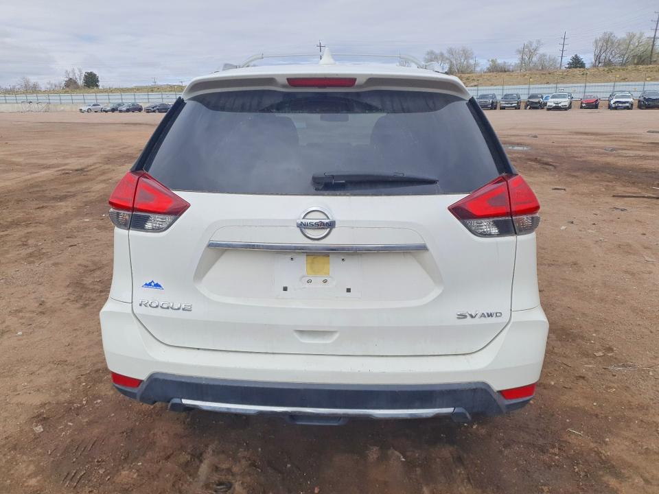 Продаж на аукціоні авто 2017 Nissan Rogue, vin: JN8AT2MV4HW025588, номер лоту: 47529866