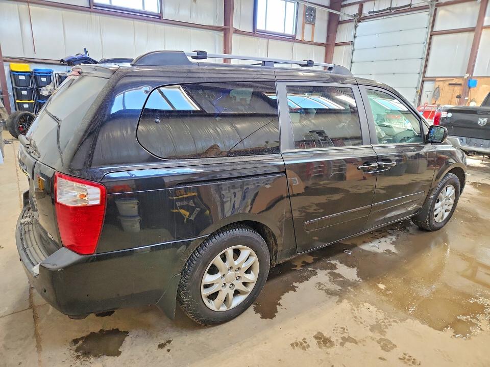2008 Kia Sedona მანქანა იყიდება აუქციონზე, vin: KNDMB233186268934, აუქციონის ნომერი: 46058226