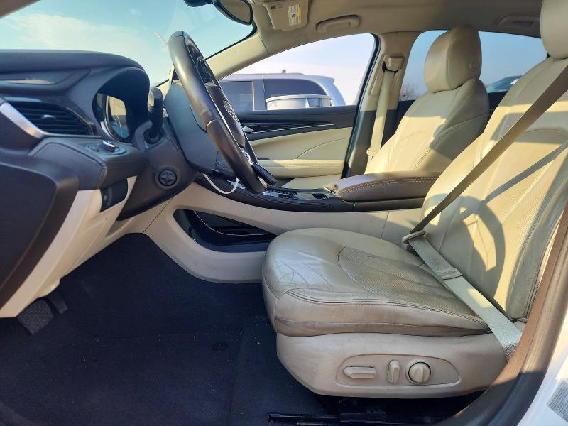 47317626 :رقم المزاد ، 1G4ZP5SSXHU122010 vin ، 2017 Buick Lacrosse مزاد بيع