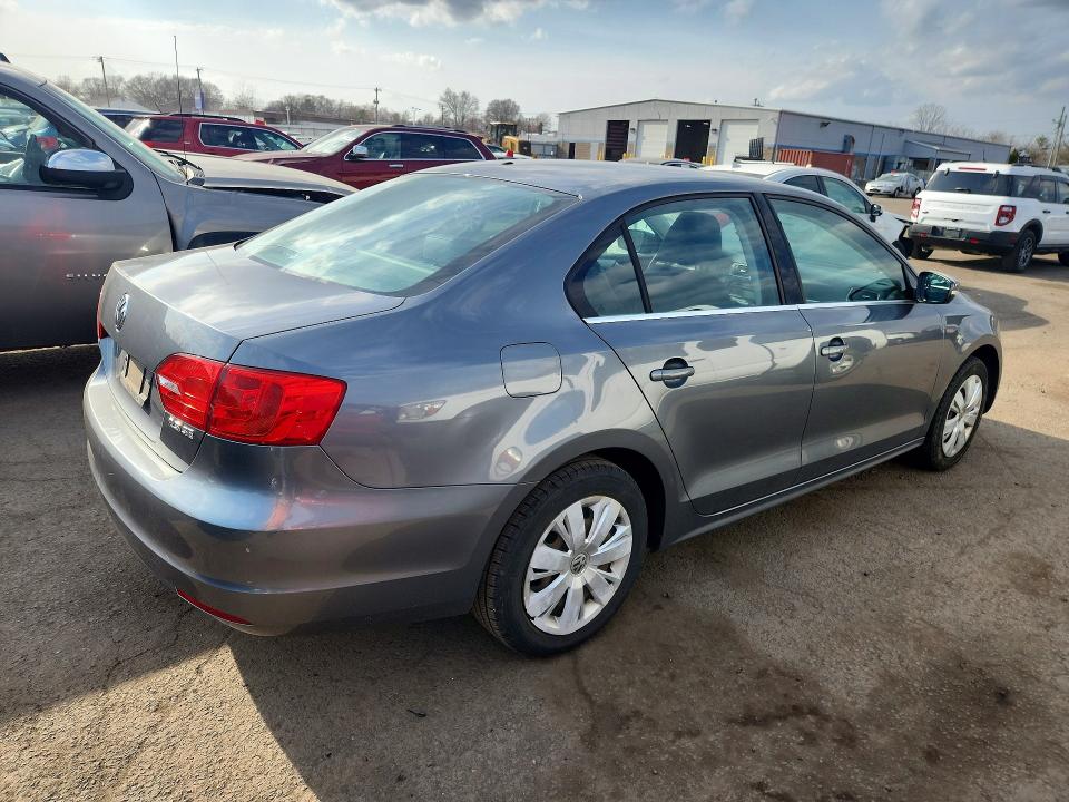 Aukcja sprzedaży 2013 Volkswagen Jetta, vin: 3VWDP7AJ3DM220097, numer aukcji: 48392256