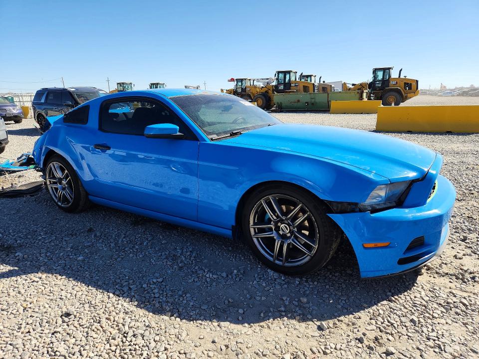 Продажа на аукционе авто 2013 Ford Mustang, vin: 1ZVBP8AM7D5258560, номер лота: 46357586