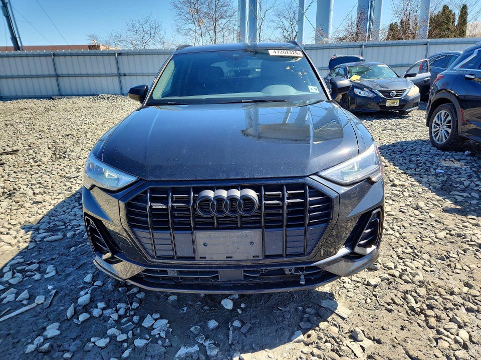 Продажа на аукционе авто 2022 Audi Q3, vin: WA1DECF31N1089529, номер лота: 47262326