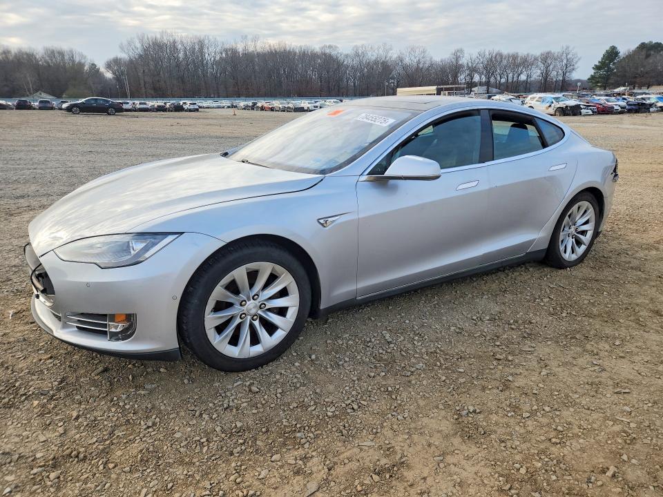 78455275 :رقم المزاد ، 5YJSA1E2XGF123791 vin ، 2016 Tesla Model S مزاد بيع